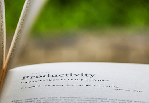 5 Ways Custom Graphite Machining Enhances Industrial Productivity